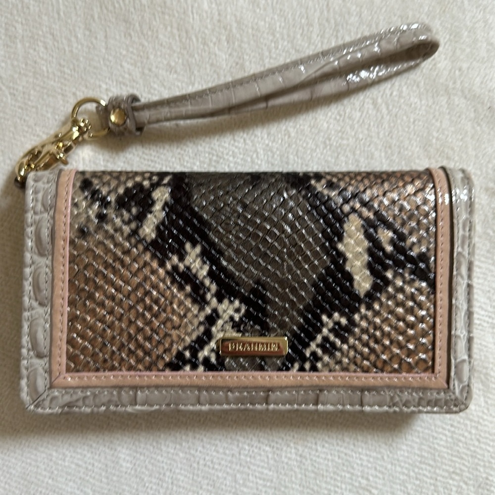 Brahmin Debra Wristlet - Pumice Elbaz